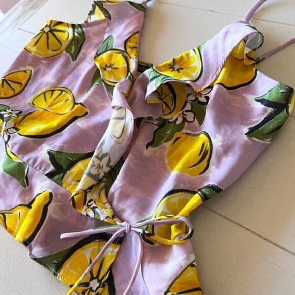 Zara Cropped Wrap Top S Lemon Print Ruffle Summer Blogger Fav Travel Vacation - Picture 9 of 15